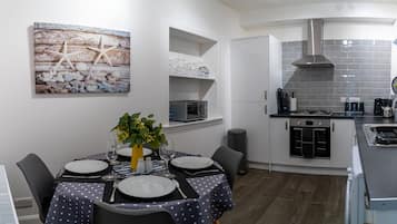 Apartment | Private kitchen | Fridge, microwave, oven, stovetop