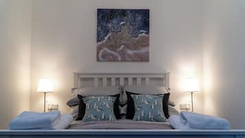 Apartemen | 2 kamar tidur, setrika/meja setrika, Wi-Fi gratis, dan seprai linen