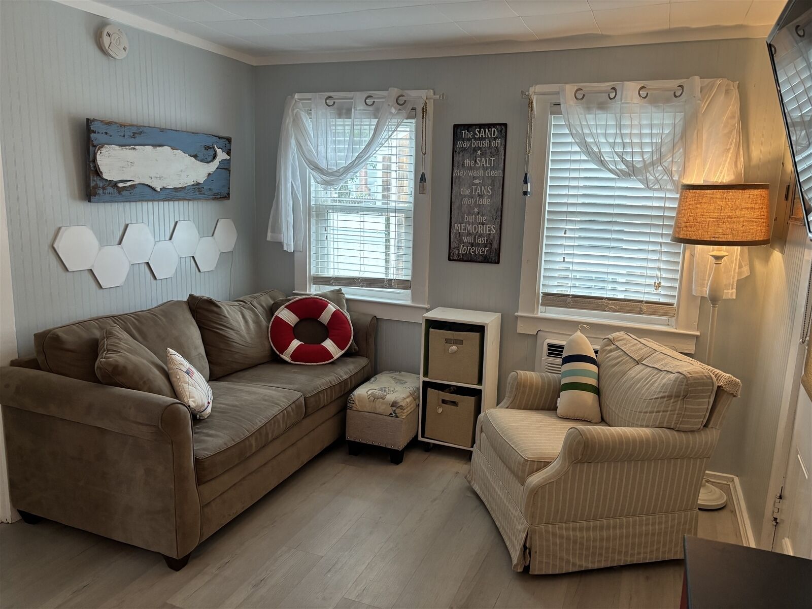 Charming 2-bedroom Cottage In Old Orchard Beach, Perfect For Family Getaways. - Old Orchard Beach, ME