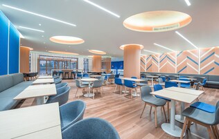 Desayuno bufé gratuito y diario