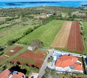Villa | Exterior