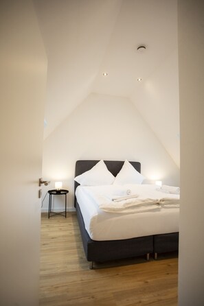 3 Schlafzimmer, kostenloses WLAN, Bettwäsche