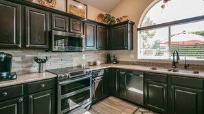 Studio (4 Bedrooms) | Private kitchen | Fridge, microwave, oven