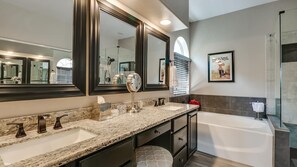 Estudio (4 Bedrooms) | Baño | Toallas 