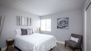 Appartement (3 Bedrooms) | 3 slaapkamers, een strijkplank/strijkijzer, beddengoed