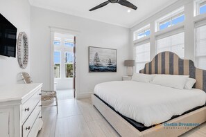 11 chambres, fer et planche à repasser, lit de bébé portatif