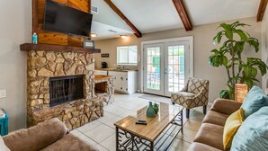Smart TV, fireplace, video games
