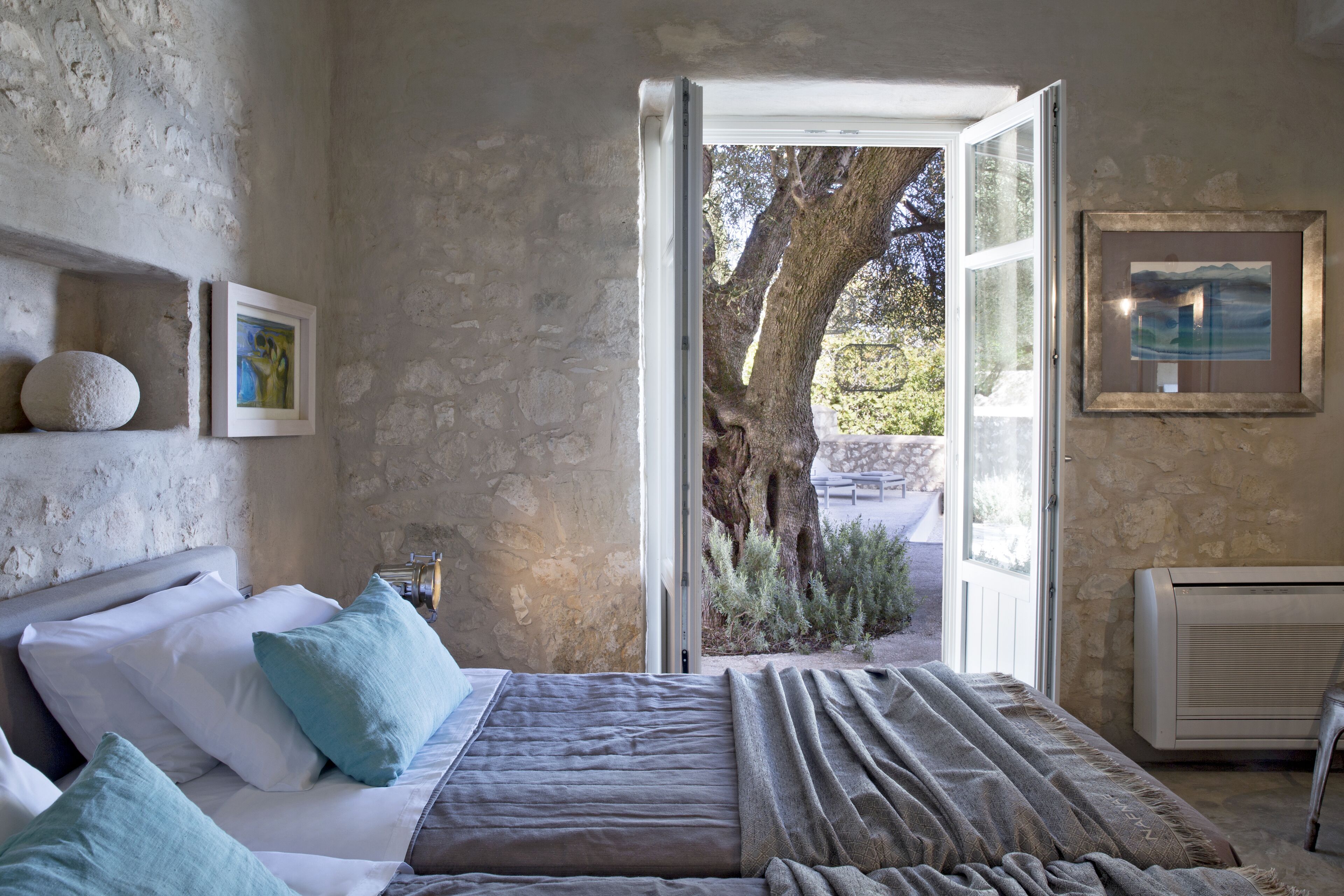 2 quartos, ferros/tábuas de passar roupa, Wi-Fi de cortesia