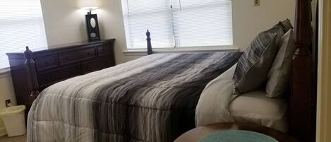 1 soveværelse, strygejern/strygebræt, gratis Wi-Fi, sengetøj