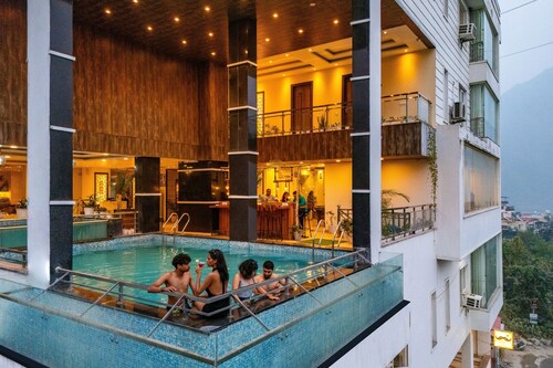 Moustache Rishikesh Luxuria - Hostel