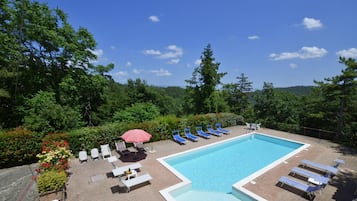 Seasonal outdoor pool