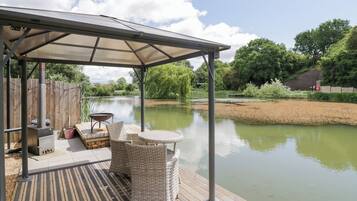 Casa de campo | Opções para refeição ao ar livre