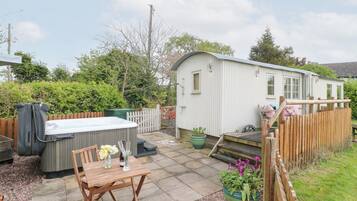 Cottage | Terrace/patio
