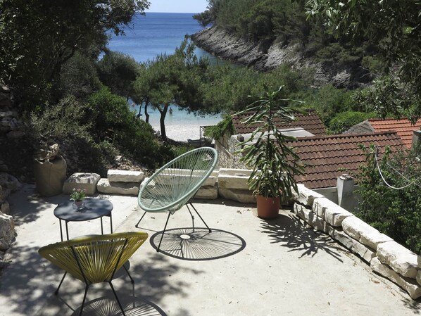 House (Four bedroom house) | Terrace/patio