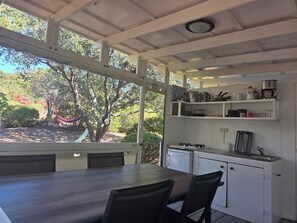 تناول الطعام