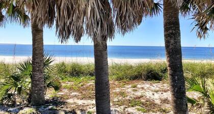 SERENITY ON SEA STREET IS 650 FT TO BEACH! SCREENED PORCH, FENCED-IN YARD!