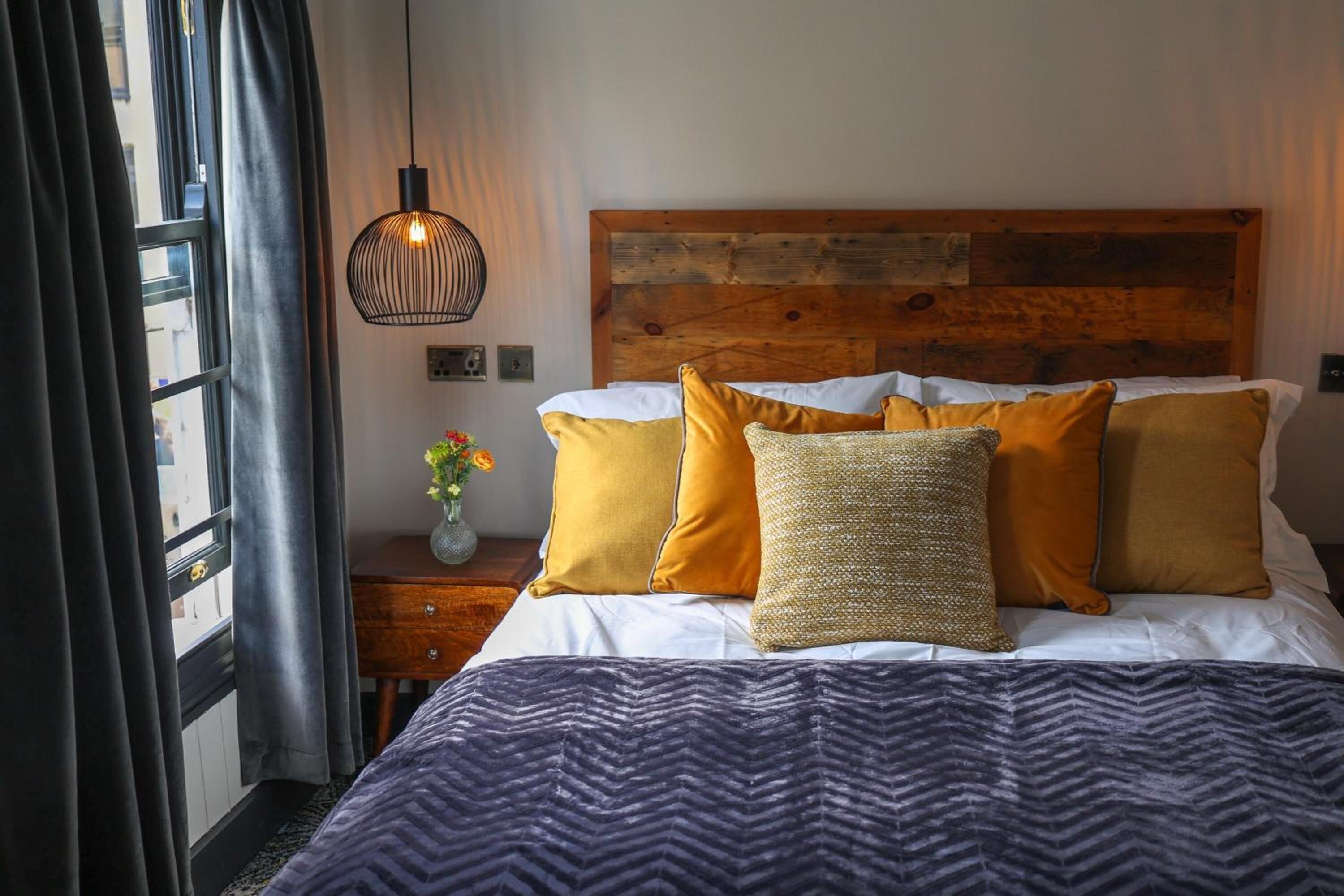 comfort double room | 1 bedroom, desk, laptop workspace, free wifi