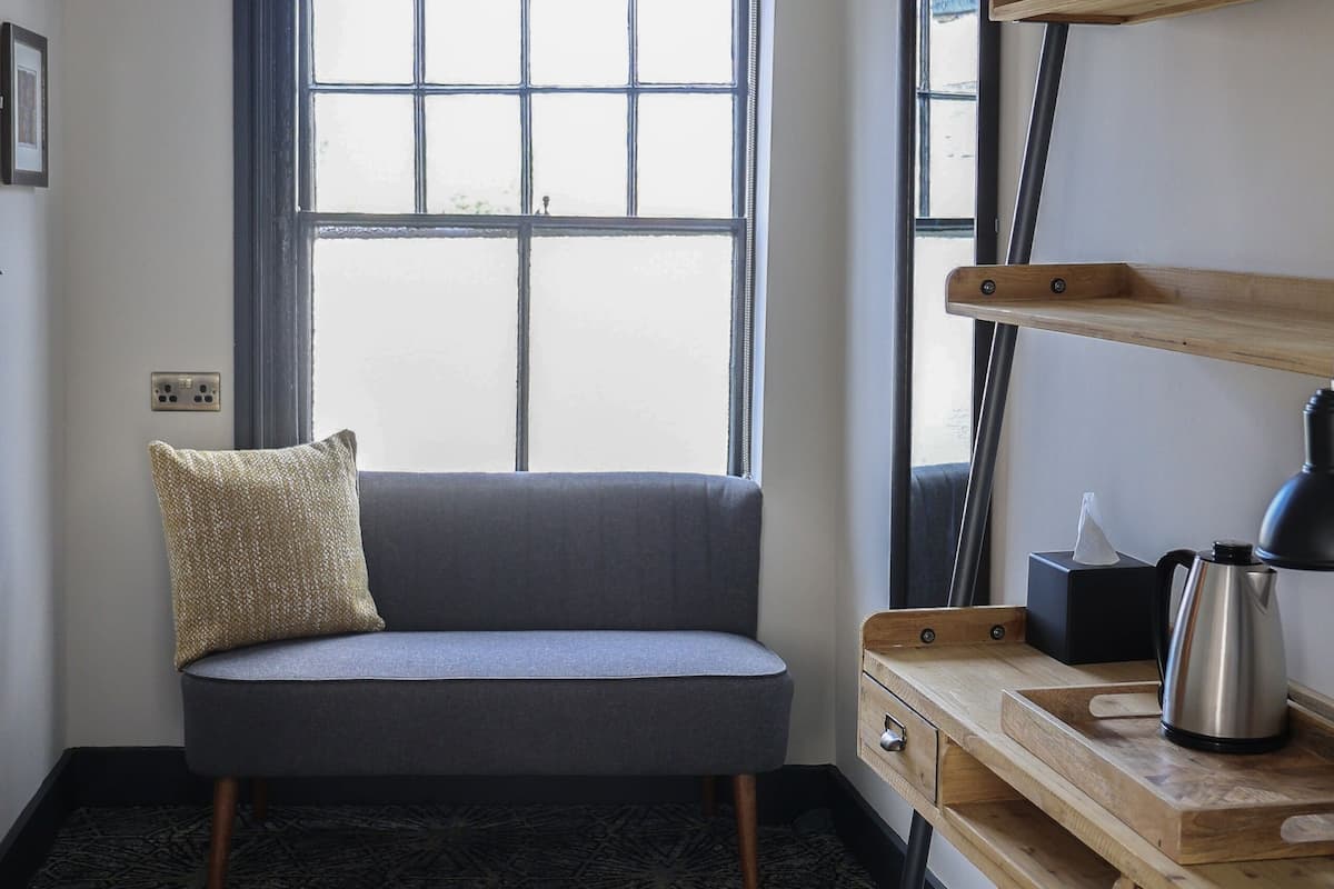 comfort double room | 1 bedroom, desk, laptop workspace, free wifi