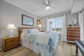 2 chambres, accès au Wi-Fi (inclus), literie fournie