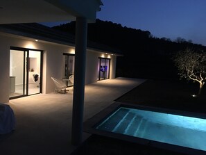 Outdoor pool, a heated pool