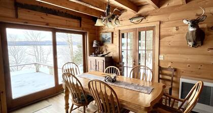 Primero Conn. Lago, Embarcadero en la propiedad, camas extra grandes, gran cubierta, Weber Grill