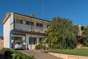 Exterior - Cardawarrah - Family Friendly Home (Seabird)