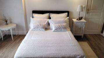 3 Schlafzimmer, Bügeleisen/Bügelbrett, WLAN, Bettwäsche