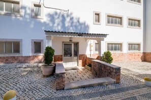 Exterior - Portugal Portfolio - Sunny Monte Estoril (Estoril)
