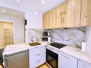 Dishwasher - Viva Riviera Palais Holiday Design 2 Bedrooms (Cannes)