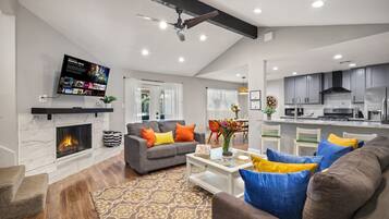 Smart TV, fireplace, table football, ping pong