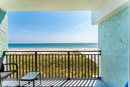 Sandpiper Oceanfront 4B