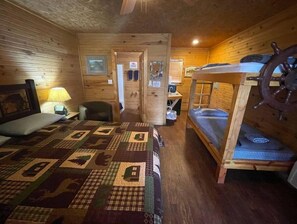 1 多间卧室、收费 WiFi、床单