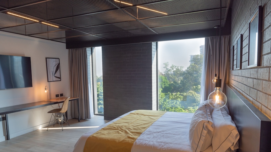 Fulton Business Luxury Hotel
