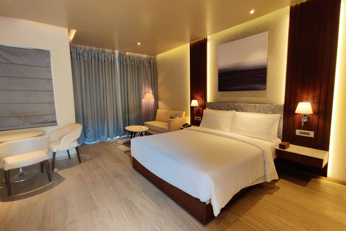 1 bedroom, premium bedding, in-room safe, individually decorated