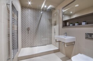 Hair dryer, towels