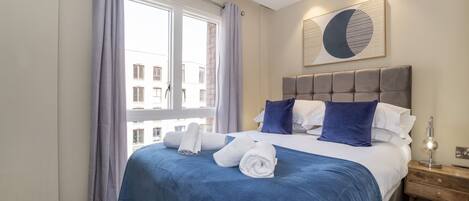 1 bedroom, travel crib, WiFi, bed sheets