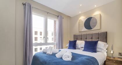 Apartment 28 Hudson Quarter Luxury Apartments - sleeps 4 guests in 1 bedroom