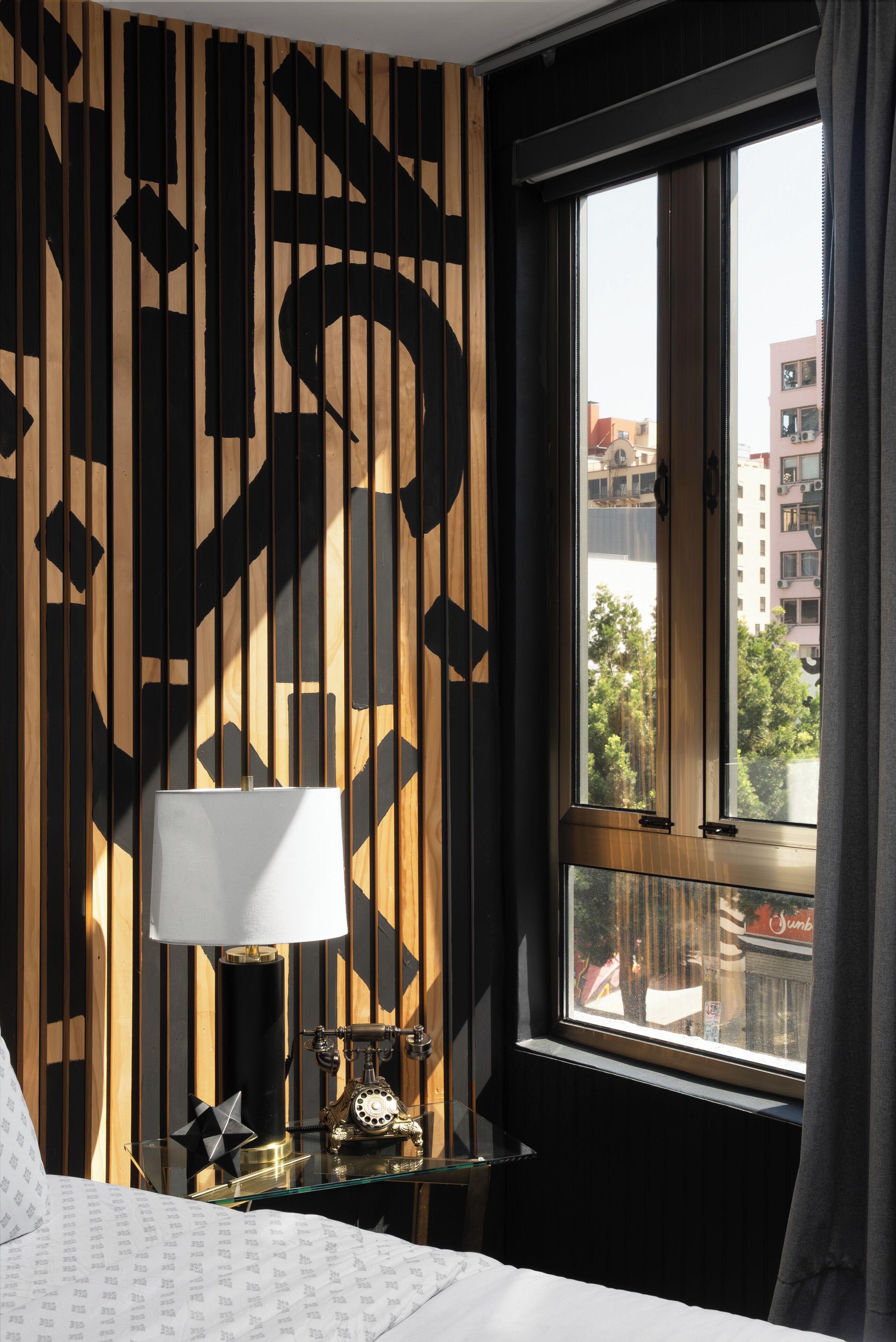 Habitación Signature | Caja fuerte, decoración individual, mobiliario individual