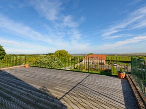 Maison, Plusieurs lits | Balcon