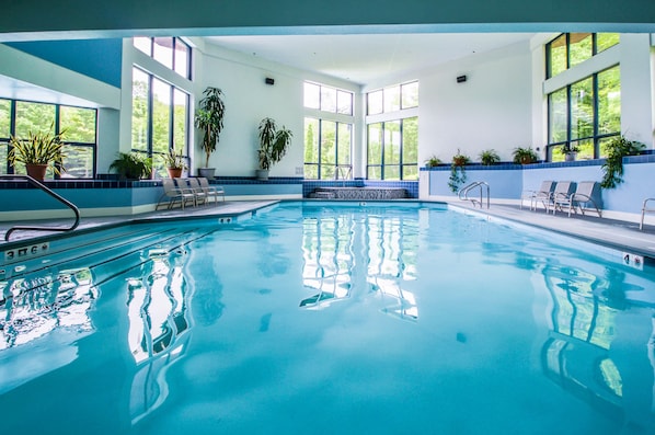 Piscine intérieure, piscine chauffée