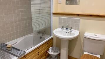 Departamento, baño en la habitación (Riverside Apartments) | Baño