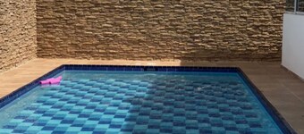 Casa con Piscina Privada en Flandes