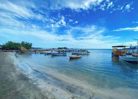 Beach. House Salinas (WIFI) - The best part of your getaway