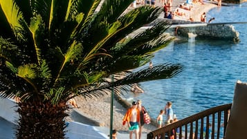 Beach nearby, white sand