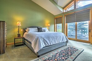 6 camere, ferro/asse da stiro, culla da viaggio, Wi-Fi gratuito