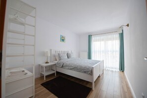 3 Schlafzimmer, schallisolierte Zimmer, Bügeleisen/Bügelbrett