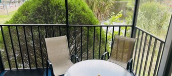 2,2 Stilted House on private peninsula. Renovated June '23. 