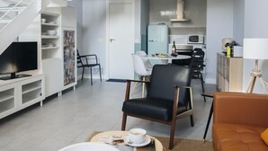 Unclassified image, 2 of 20, button - HOMEABOUT RETIRO APARTMENT II (Madrid)