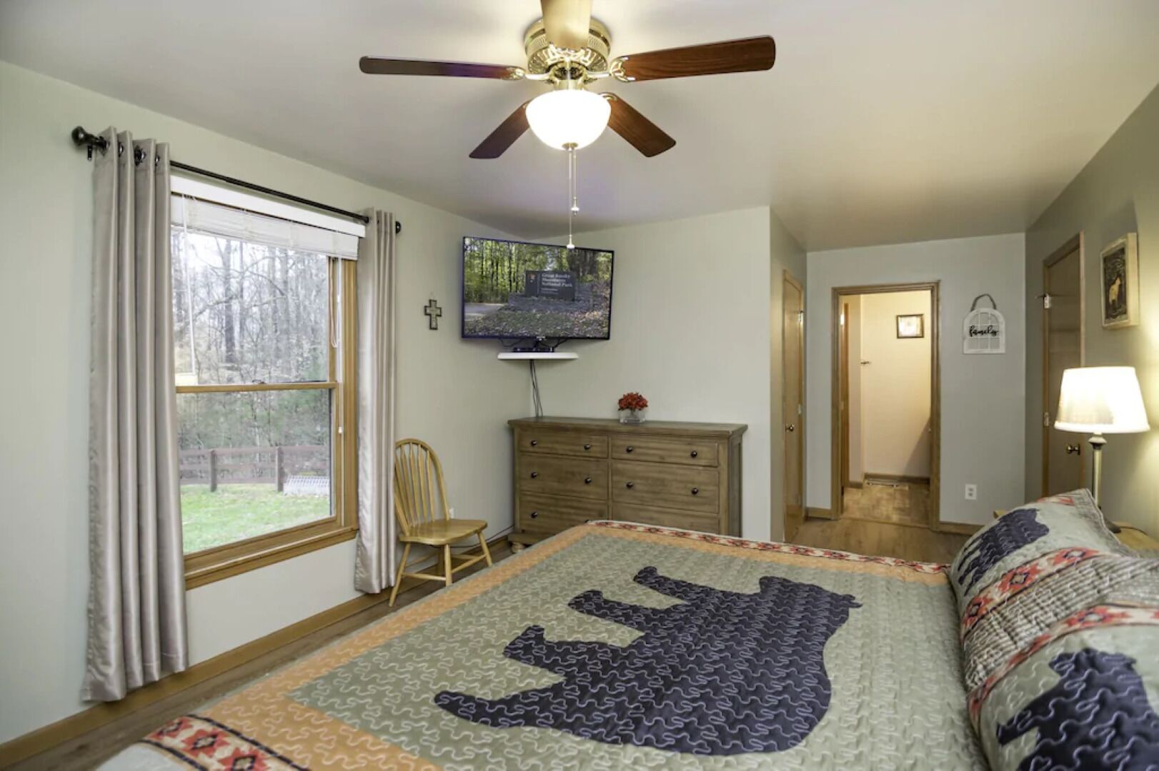 King Bedroom Suite 1