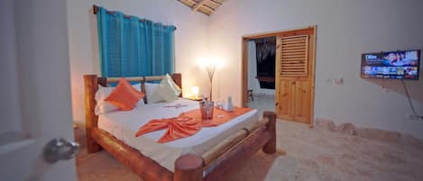 1 bedroom, in-room safe, Internet, bed sheets